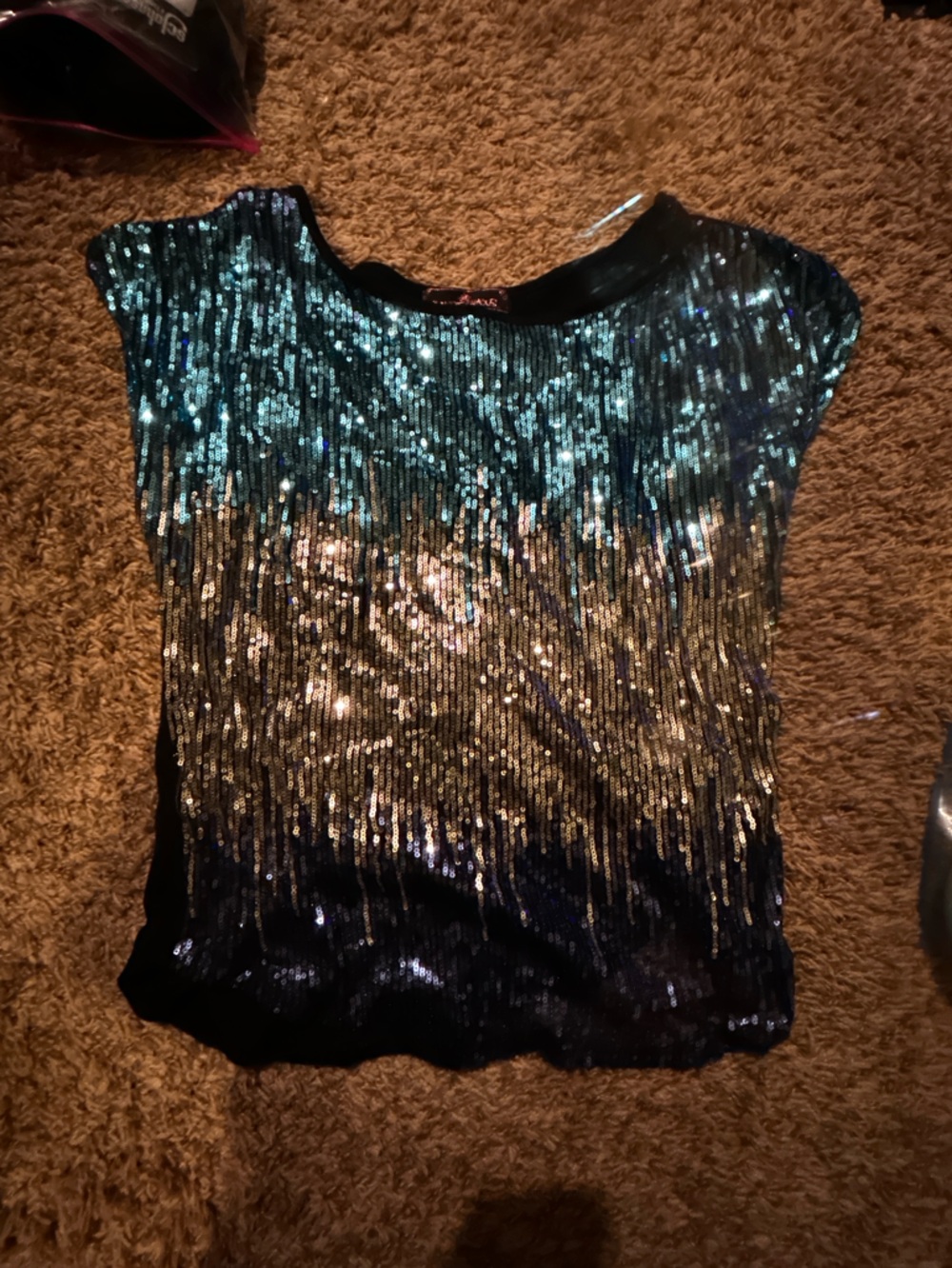 Buckle Sequin Ombre Short Sleeve Top - Teal, Gold & Black